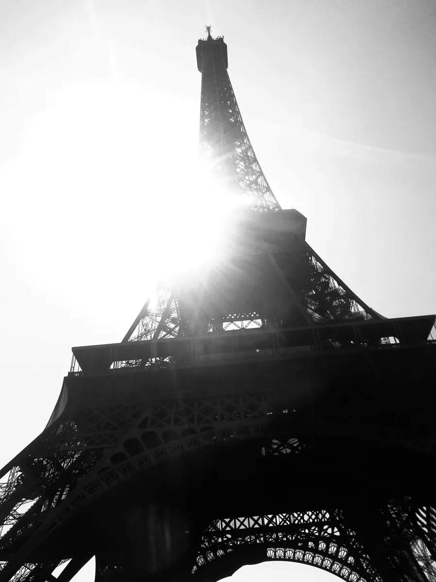 Paris_Eiffel_Tower