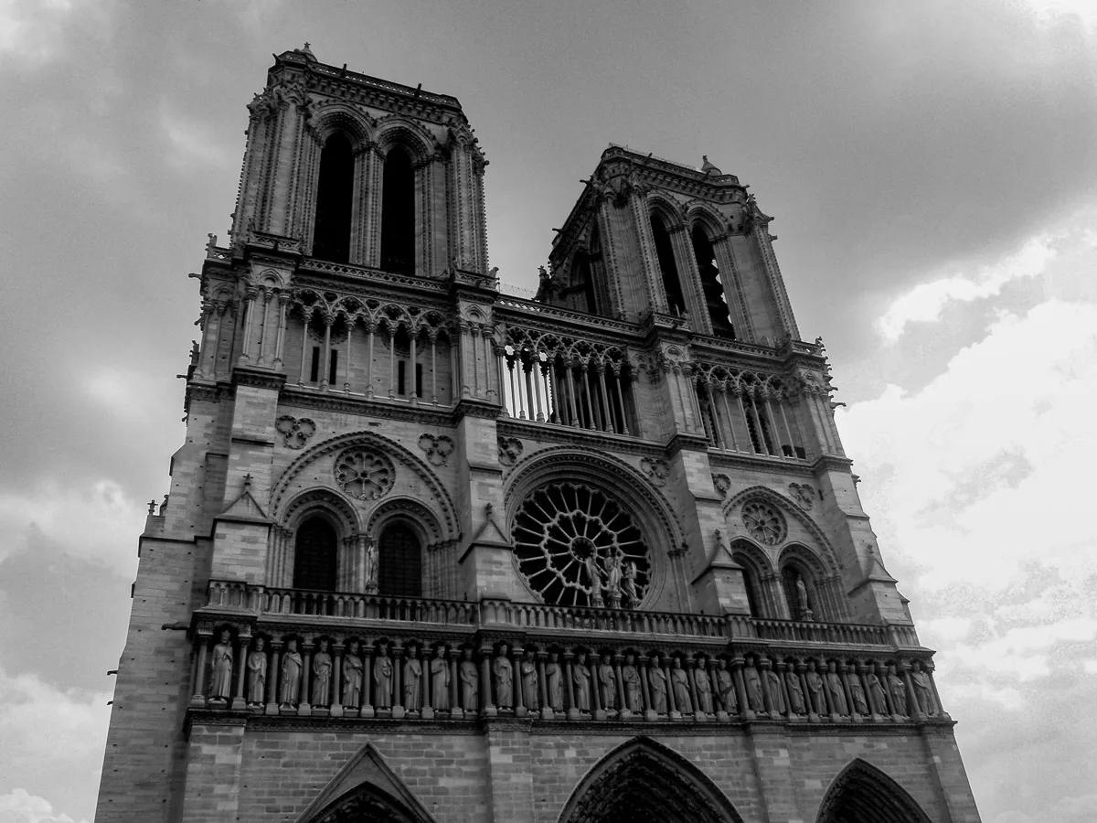 Paris_Notre · Dame_BW