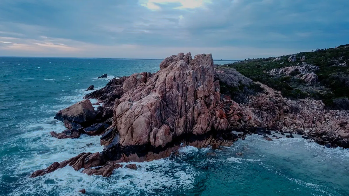 Australia · Dunsbourgh · Castle Rock